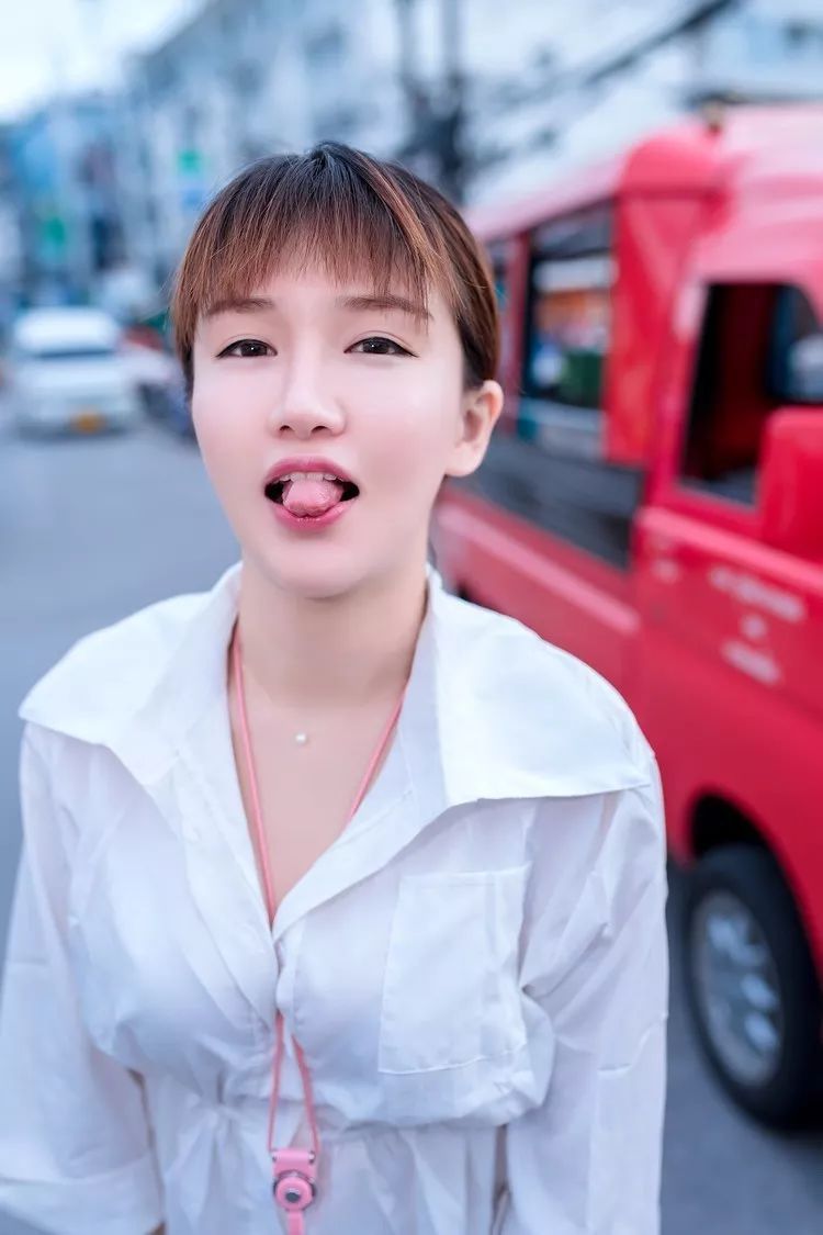 K8傲娇萌萌介绍，表情到位的微胖女神