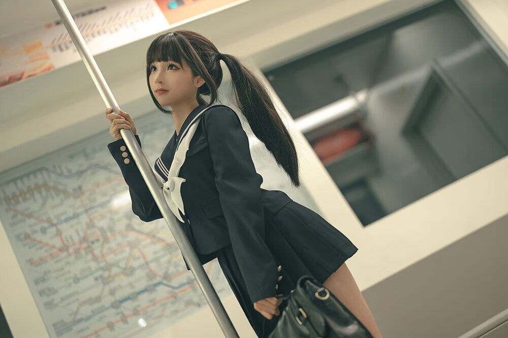 蠢沫沫任务ssr免费分享，地铁中发生了有趣的事