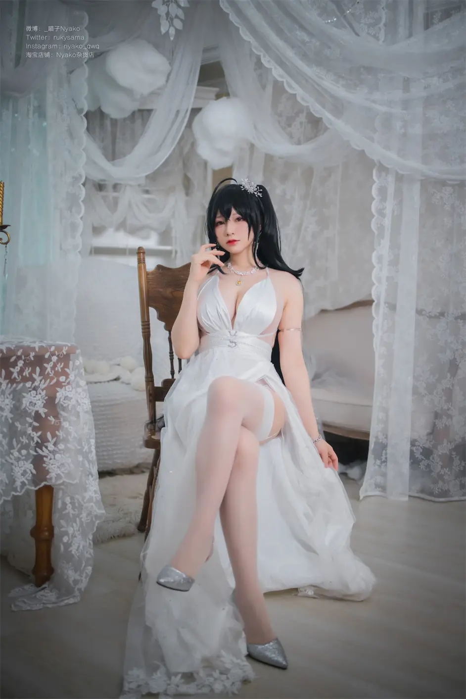 Nyako喵子最全62套cos作品图片分享,绅士最爱的微胖coser
