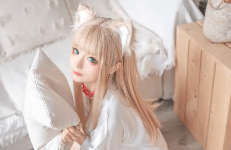 蠢沫沫创可贴系列免费看图，213套cos资源